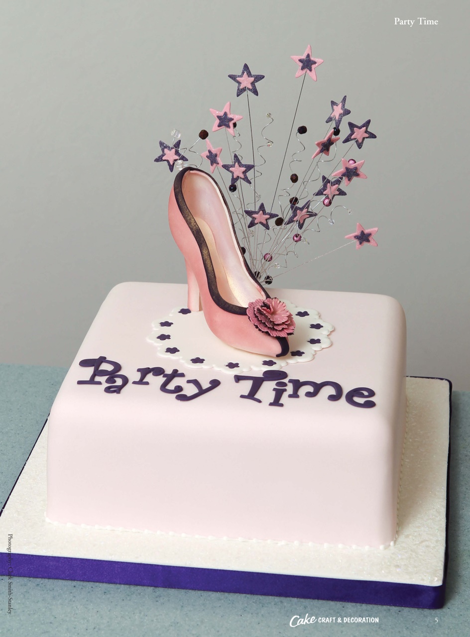 Cake Decoration & Sugarcraft Magazine Preview Pages