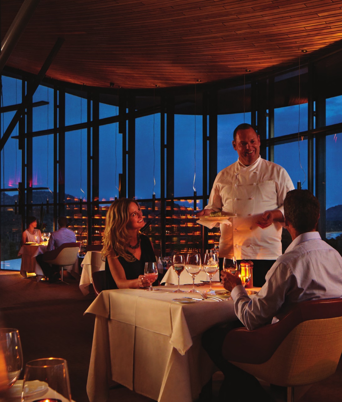 Luxury Travel Preview Pages