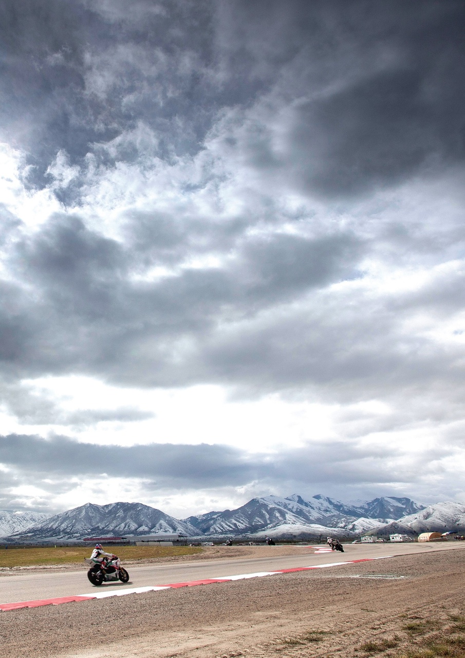 Superbike Magazine Preview Pages