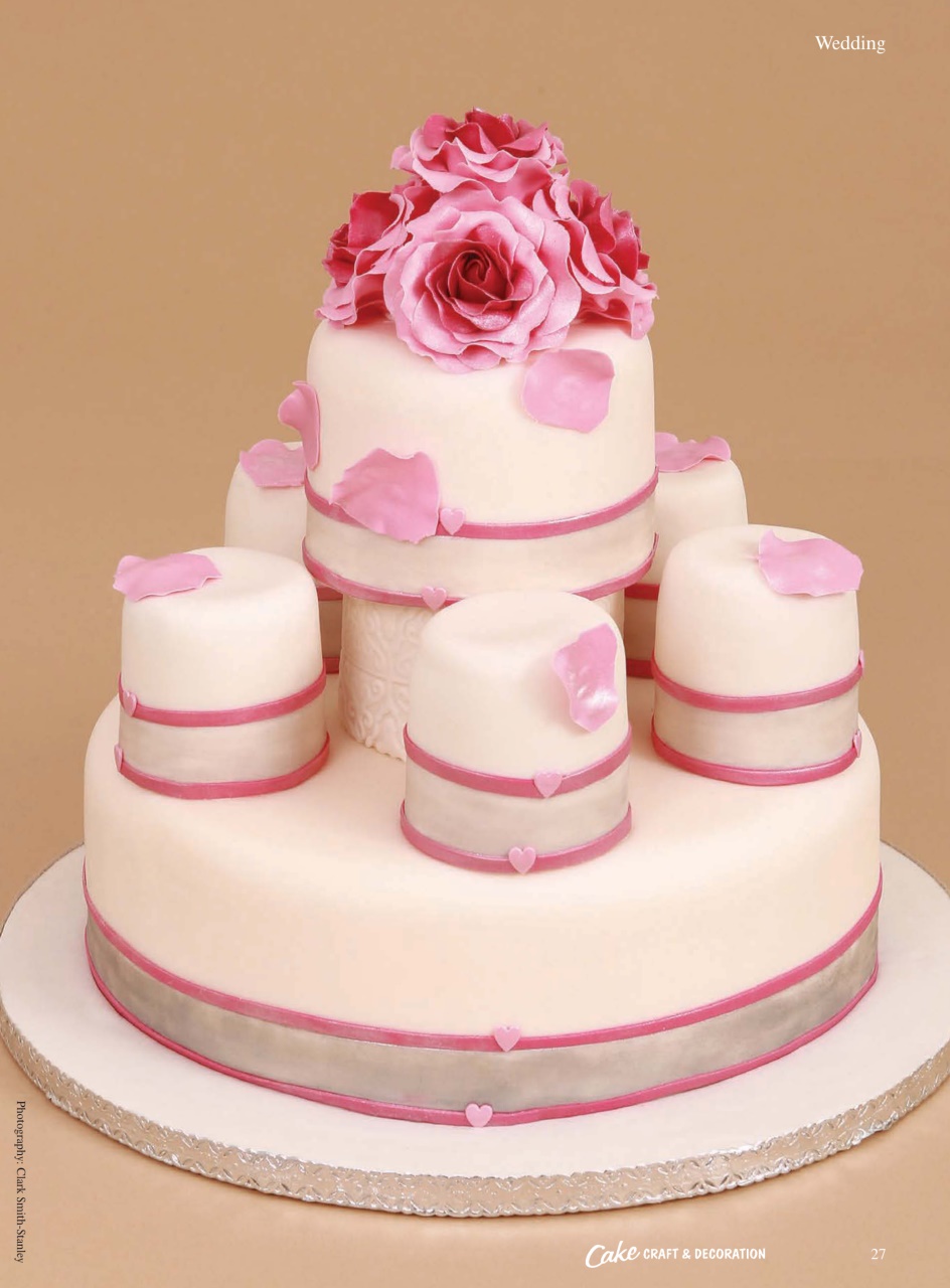 Cake Decoration & Sugarcraft Magazine Preview Pages