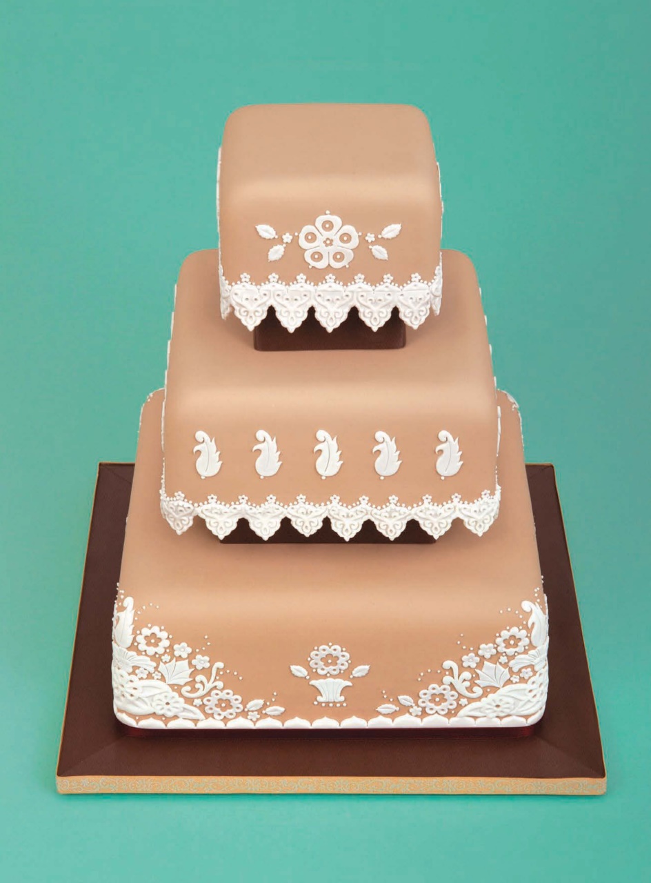 Cake Decoration & Sugarcraft Magazine Preview Pages