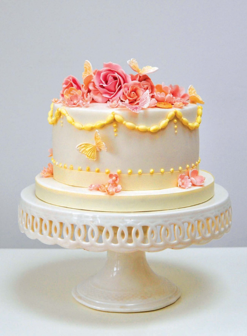 Cake Decoration & Sugarcraft Magazine Preview Pages
