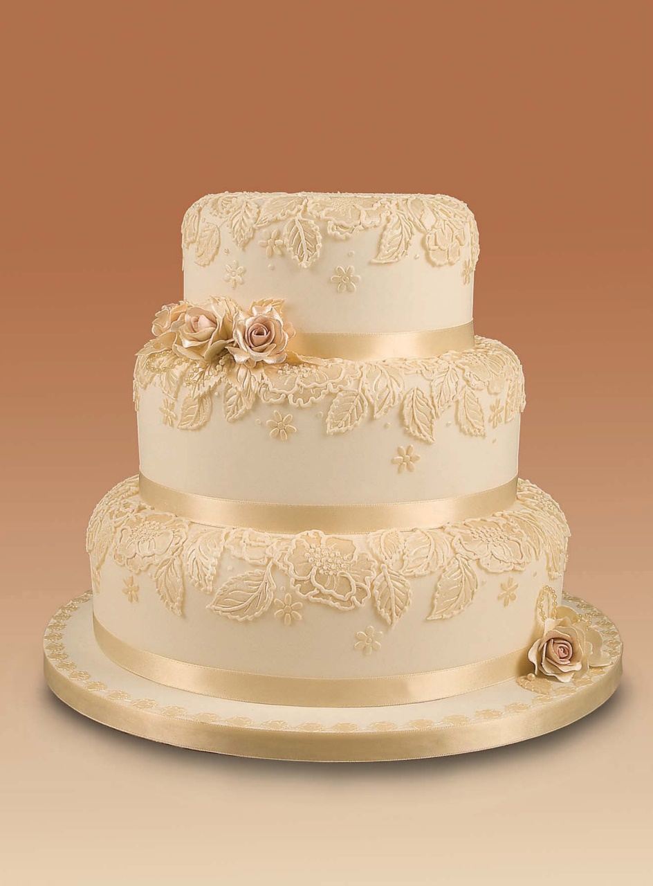 Cake Decoration & Sugarcraft Magazine Preview Pages