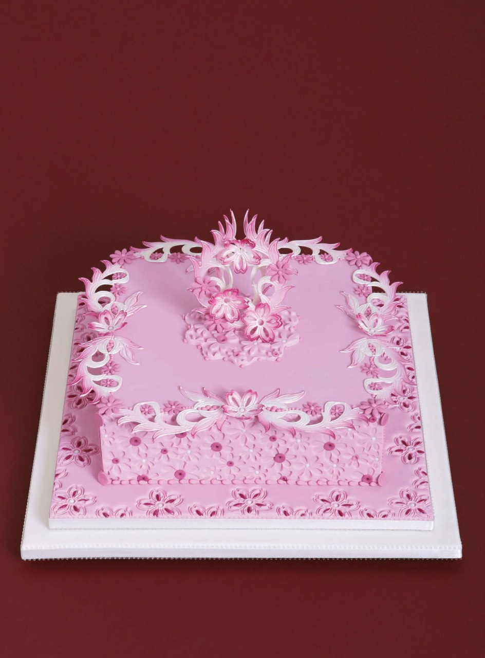 Cake Decoration & Sugarcraft Magazine Preview Pages