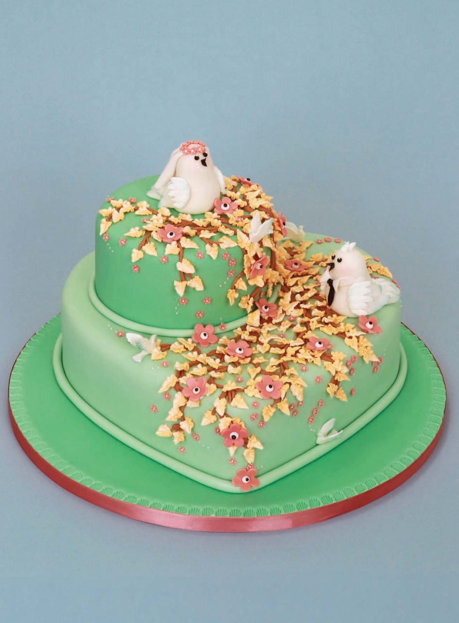 Cake Decoration & Sugarcraft Magazine Preview Pages