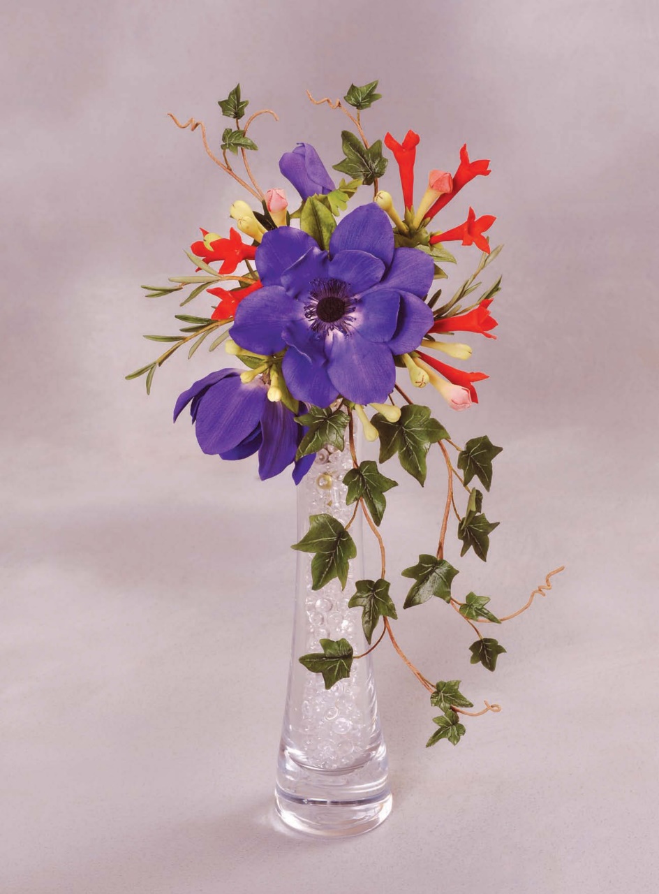 Cake Decoration & Sugarcraft Magazine Preview Pages