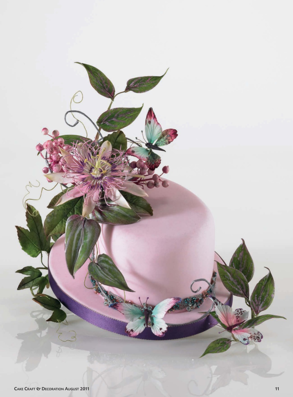 Cake Decoration & Sugarcraft Magazine Preview Pages