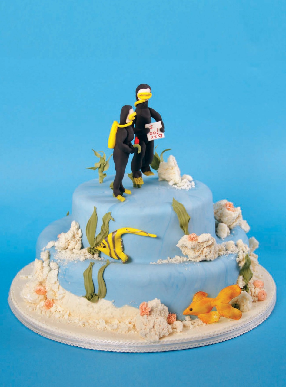 Cake Decoration & Sugarcraft Magazine Preview Pages