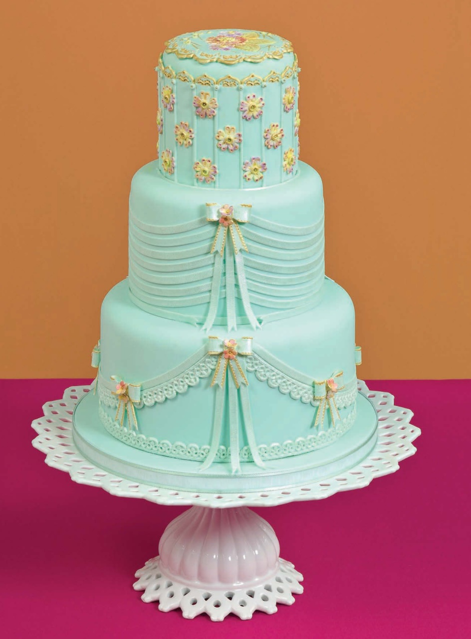 Cake Decoration & Sugarcraft Magazine Preview Pages
