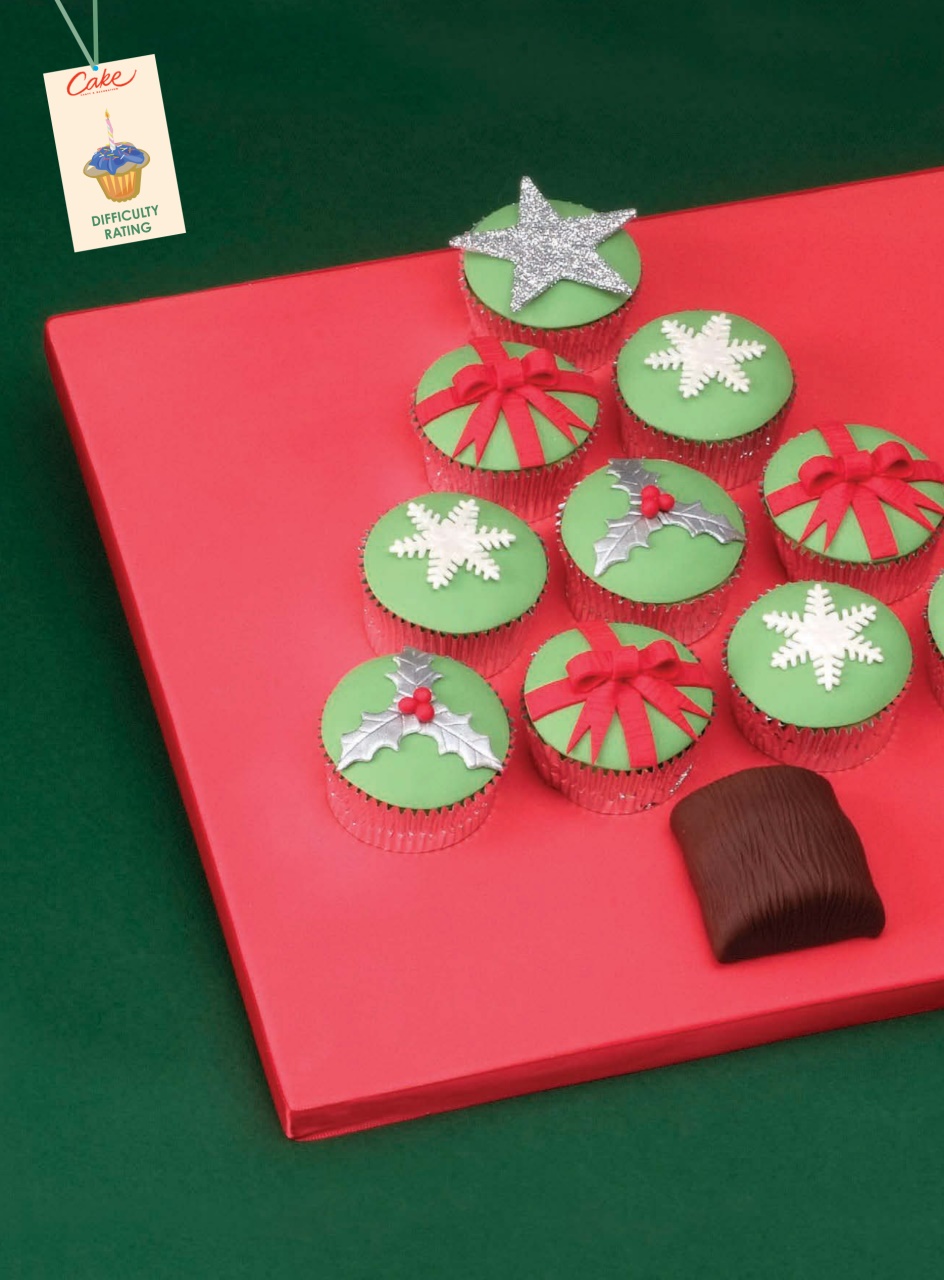 Cake Decoration & Sugarcraft Magazine Preview Pages