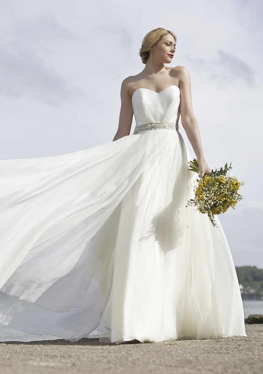 Perfect Wedding Preview Pages