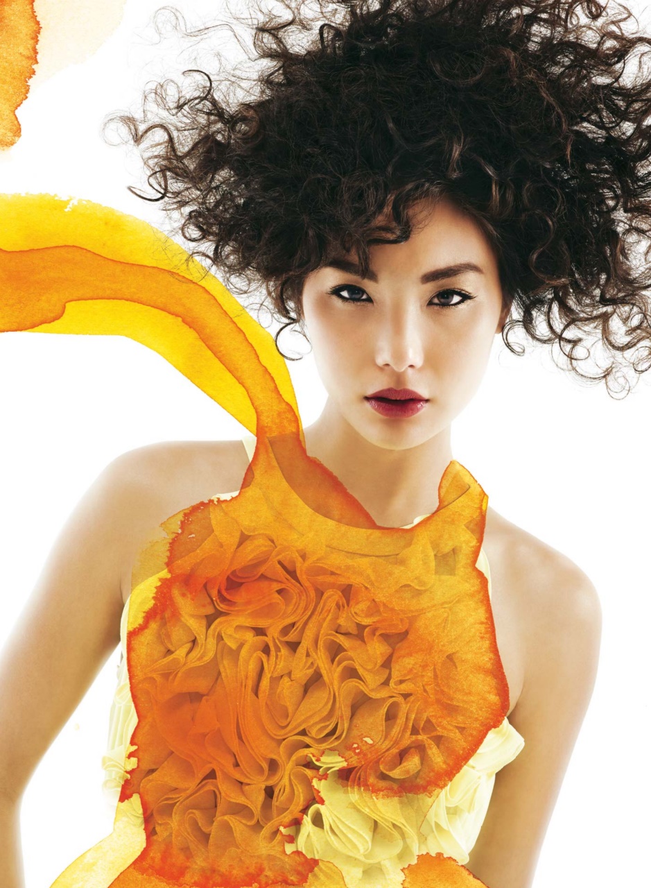 Hello! Magazine Preview Pages