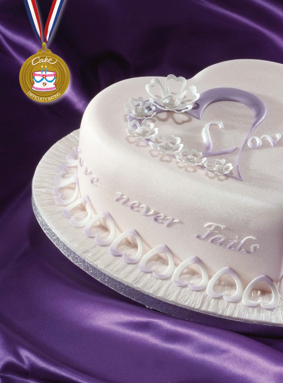 Cake Decoration & Sugarcraft Magazine Preview Pages