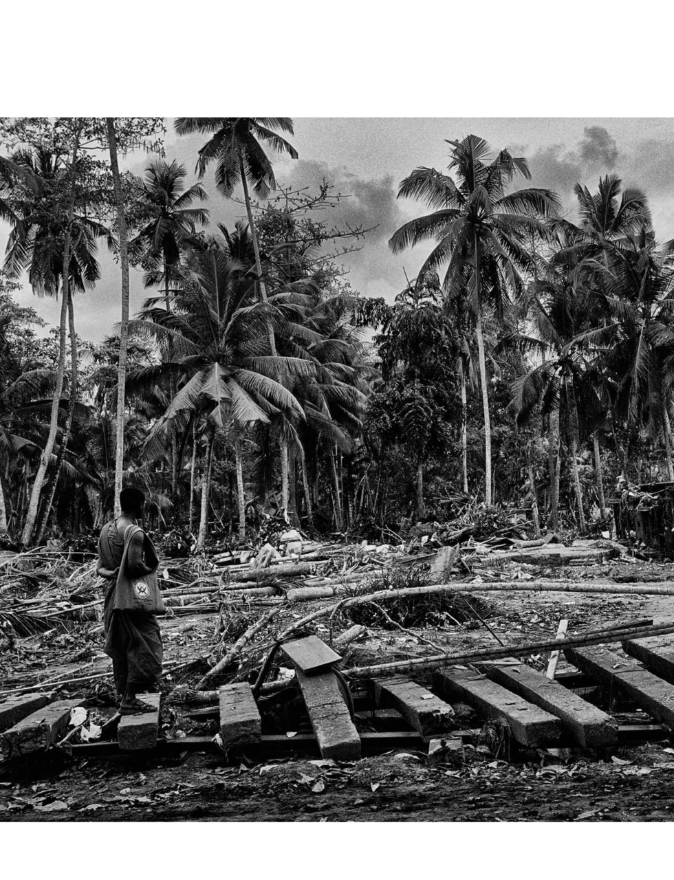 Black+White Photography Preview Pages