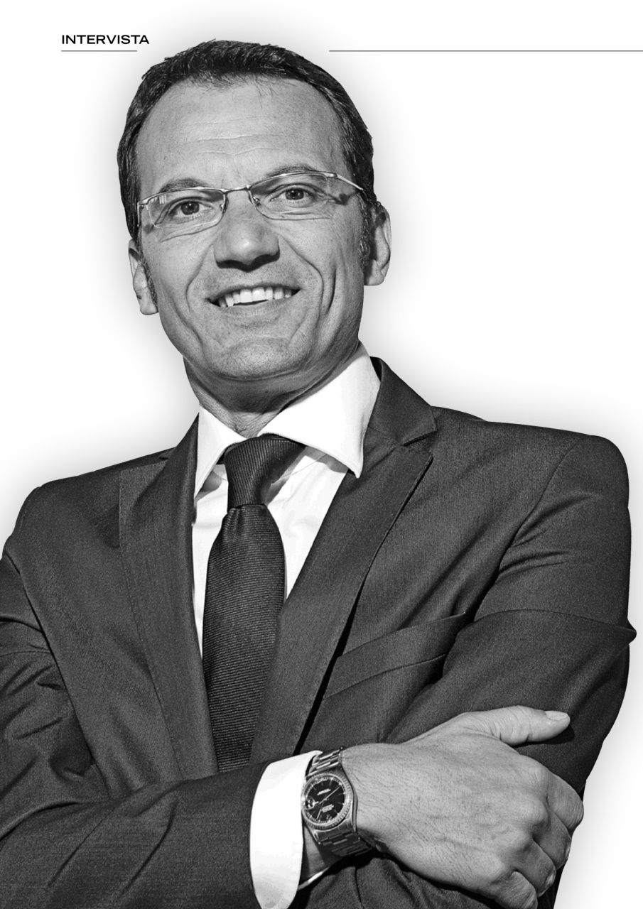 UOMO & MANAGER Preview Pages