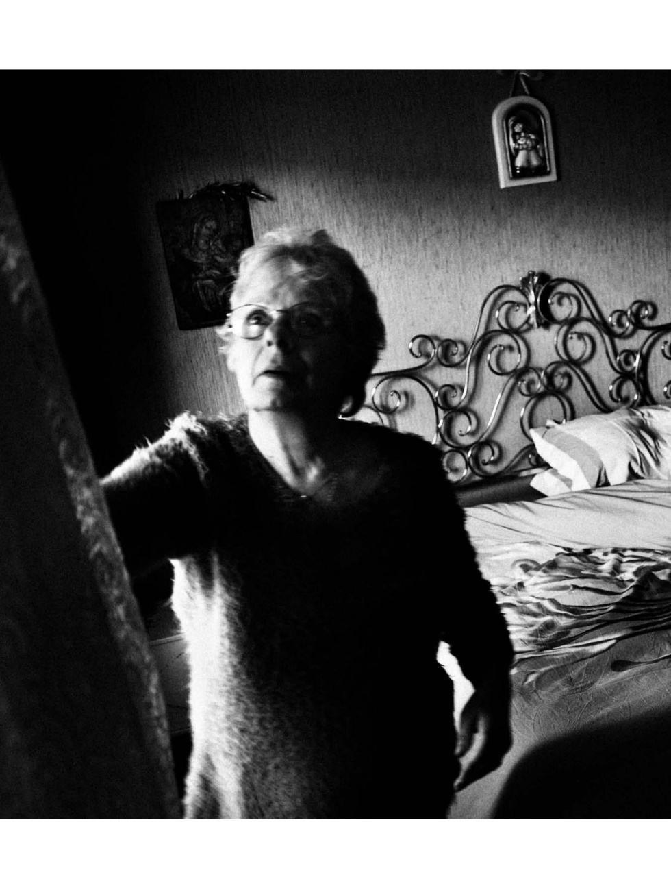 Black+White Photography Preview Pages